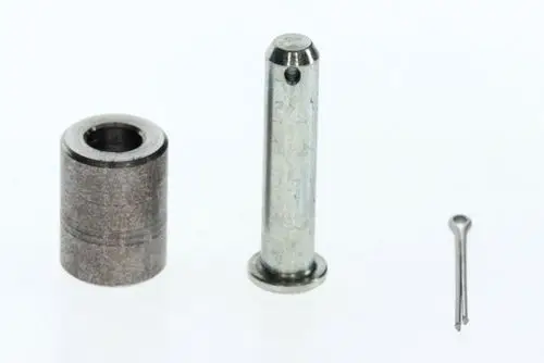 BOSCH Reparatursatz bestehend aus drei Metallteilen: einem zylindrischen Körper, einem Stift und einem kleinen Sicherungsstift. Alle Teile sind in silberner Farbe.